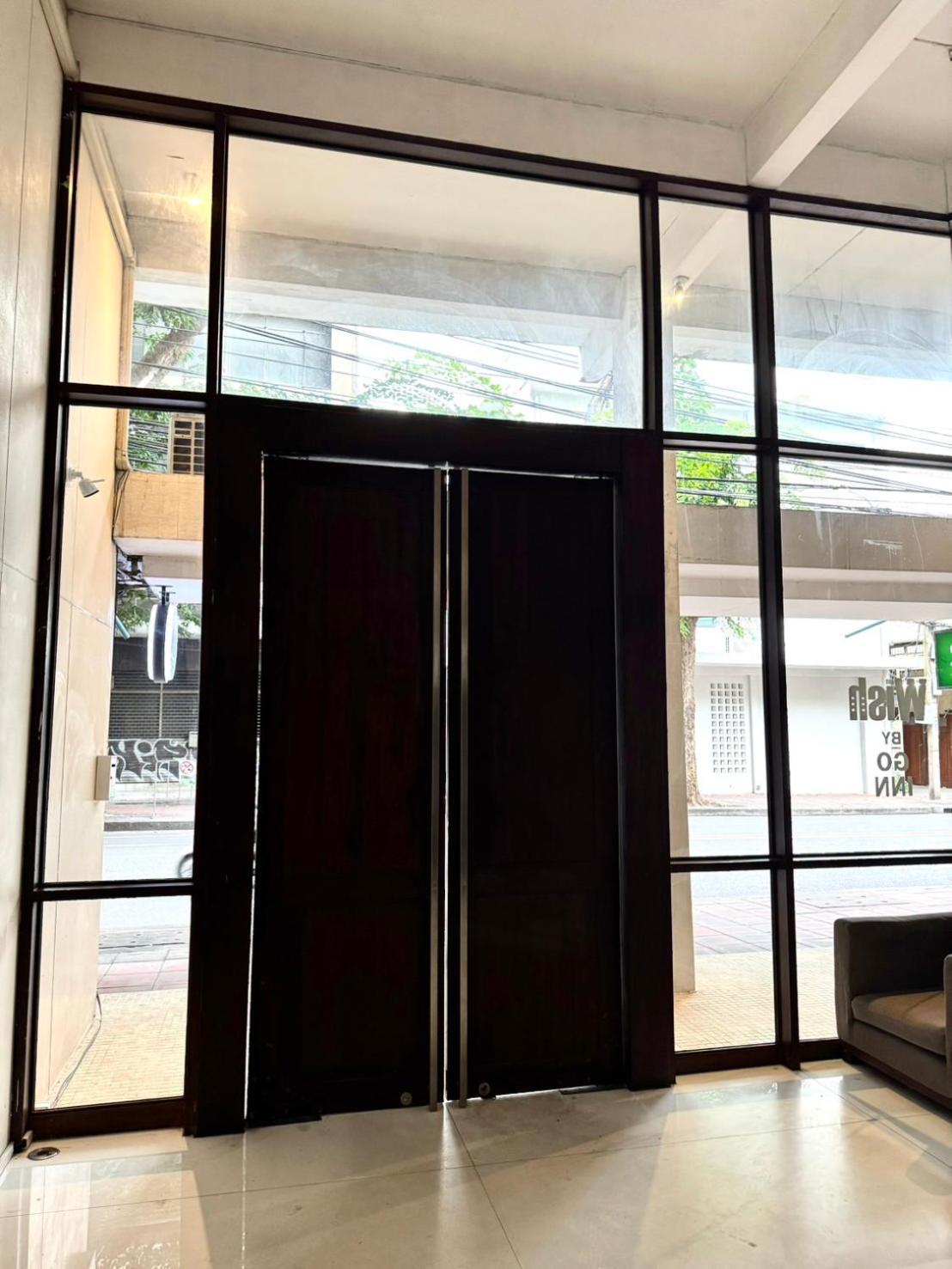 Wish Inn Silom - วิช อินน์ สีลม X Bangkok Dış mekan fotoğraf