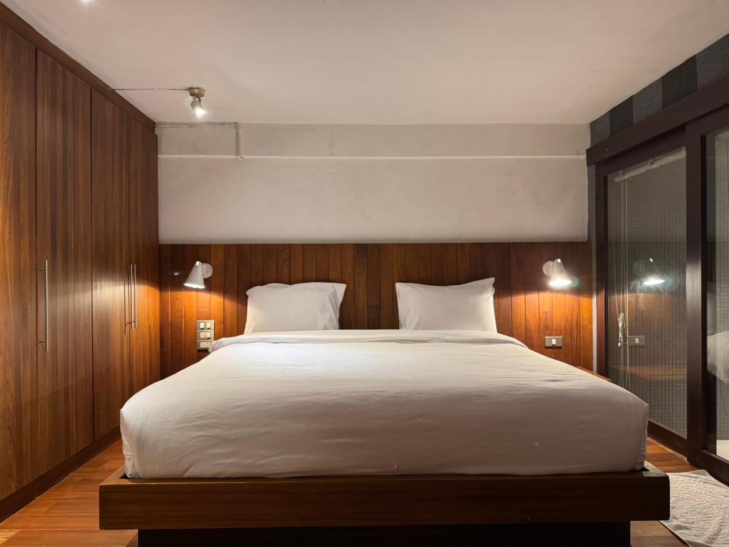 Wish Inn Silom - วิช อินน์ สีลม X Bangkok Dış mekan fotoğraf