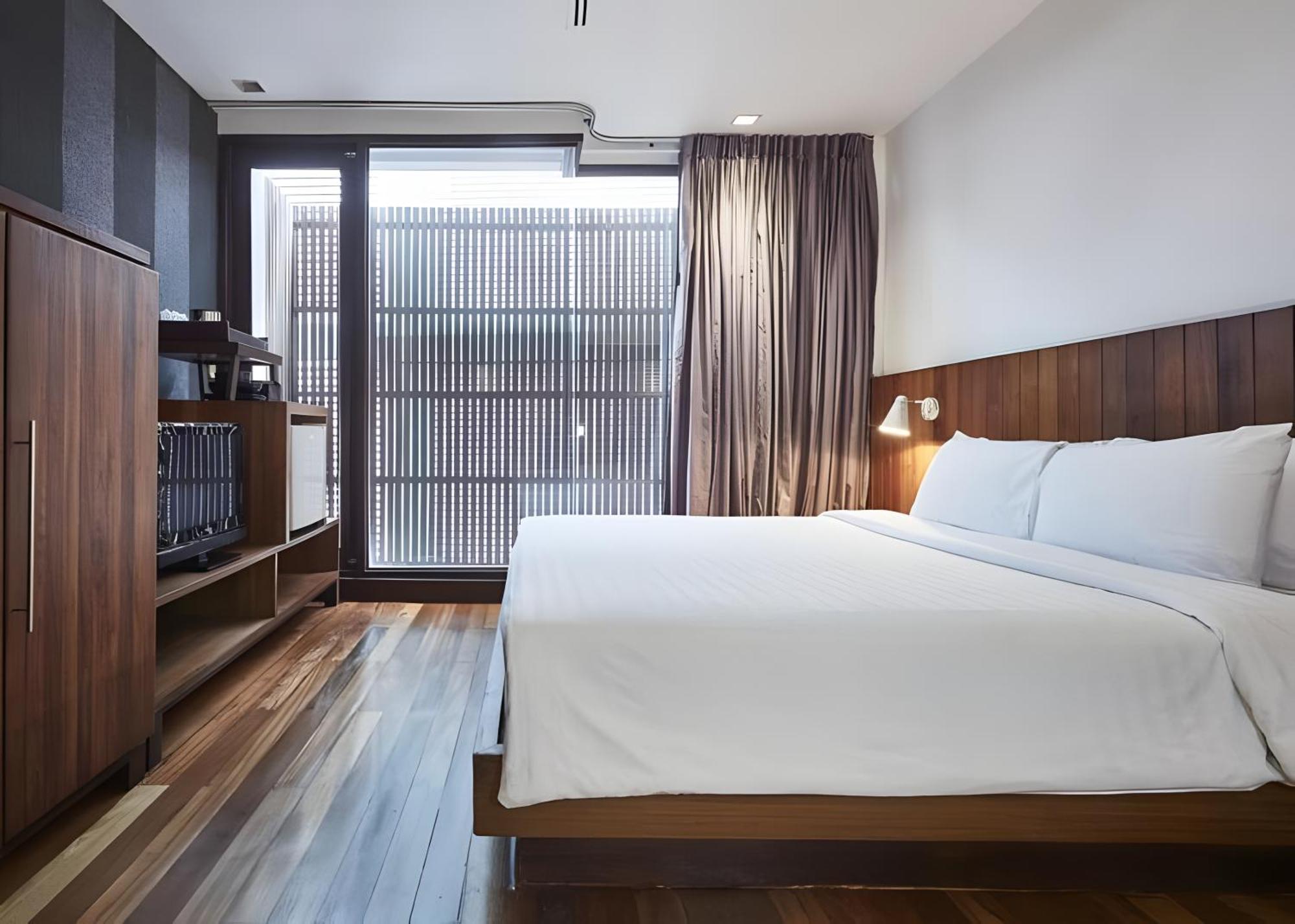 Wish Inn Silom - วิช อินน์ สีลม X Bangkok Dış mekan fotoğraf